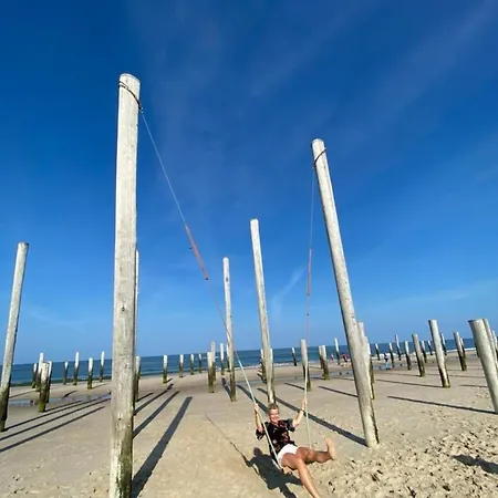 Strandnahes Mit Wintergarten, Grosser Uneinsehbarer Garten, Komplett Eingezaeunt Sint Maartensvlotbrug