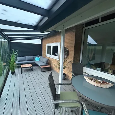 Strandnahes Nr 2 Mit Wintergarten Grosser Uneinsehbarer Garten 펜션 *